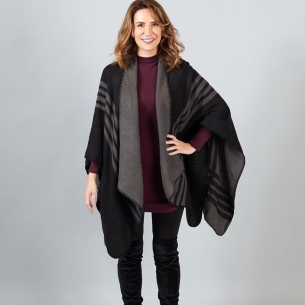 BB Dakota Poncho from Fatfitfun